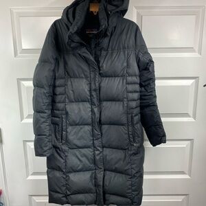 Patagonia Down Puffer Parka Jacket Long Hooded Quilted Black Large Outerwear WM